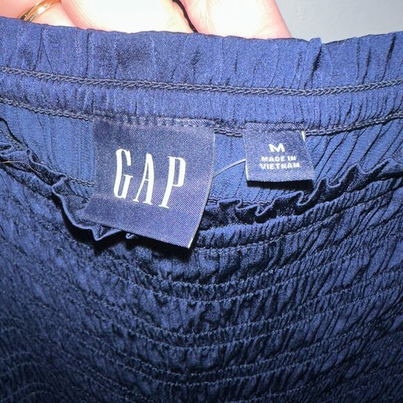 Gap Smocked Midi Dress Navy Size M NWT - Picture 5 of 8
